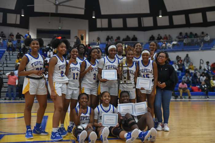 starkville-tupelo-girls-basketball00030